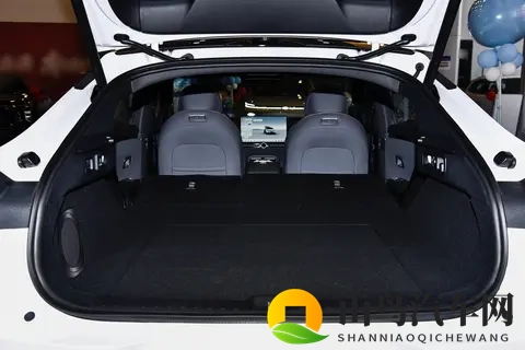 长安启源A06：续航630km，激光雷达+800V快充，值得买吗？-3