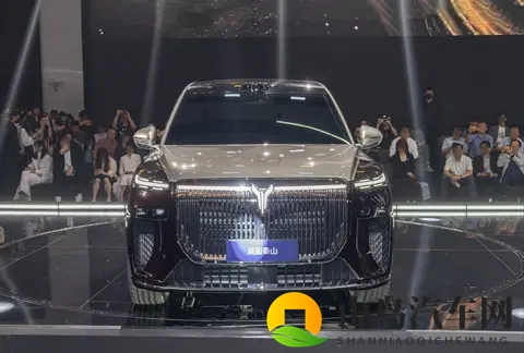 岚图泰山来了:六座头等舱的豪华SUV,售价50万可靠吗?-3