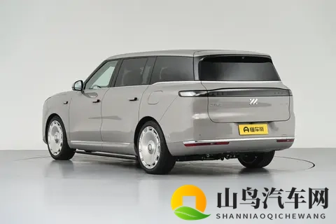 智己LS9上市,3328万|3528万,520线激光雷达+B&O音响+探射灯-1