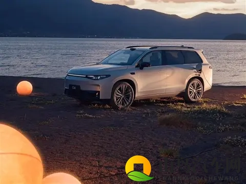 首次！新能源汽车均价跌破16万元-1