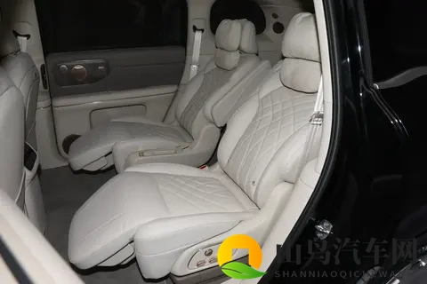 又一款大型SUV来了！3369万起，智己LS9正式开启预售-1