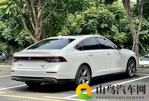 15万拿下准新一手雅阁，享受越级驾乘体验！-1