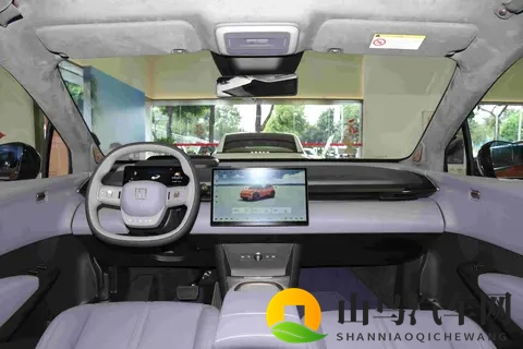 极氪X改款了，调光天幕加新配色-2