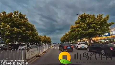 行车记录仪怎么选？70迈和盯盯拍6款记录仪大PK，测评告诉你答案-2