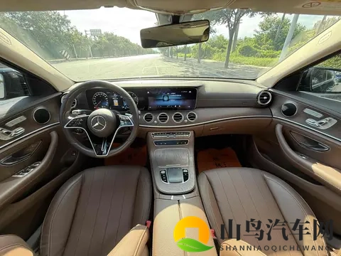 21款奔驰E300L：5万公里，豪华座驾2899万，商务精英之选-2
