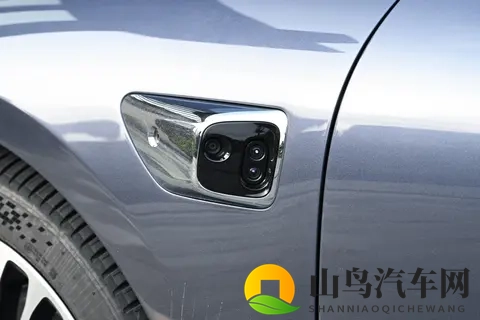 新款享界S9上市,新能源中大型轿车新选择-2