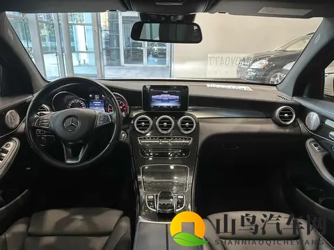 17年奔驰GLC，15万多开回家，豪华SUV代步之选！-3