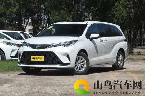 体育生jiji洗澡无打码秘：体育生洗澡镜头意外流出，无遮挡揭秘瞬间-2