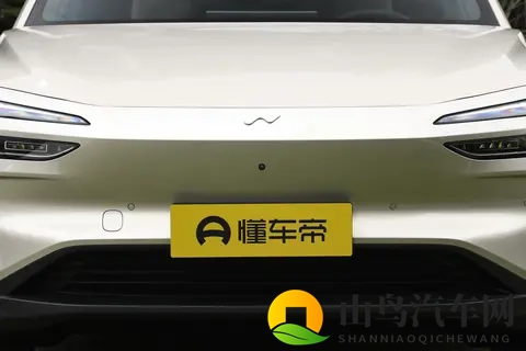 剑指大六座SUV新格局,腾势N8L 29.98万元起-1