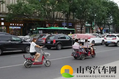 12月1日起 电动车、三轮、四轮车上路“5不准2放行” 处罚明确-2