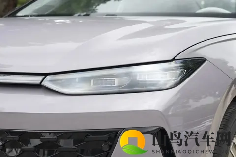 大众朗逸Pro下线, 两种前脸设计,隐藏式门把手_电子怀挡,会火吗-3