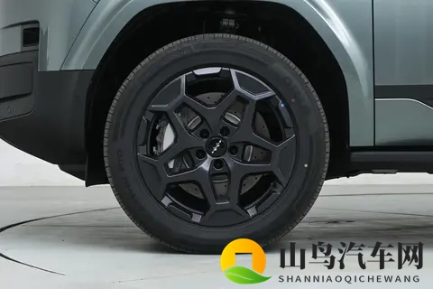 买得钛对了！这台20万级中大型SUV，真的太适合家庭用户了-1