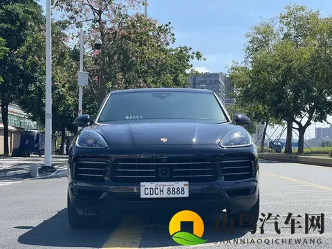 63万多拿下22年保时捷Cayenne，体验速度与豪华-1