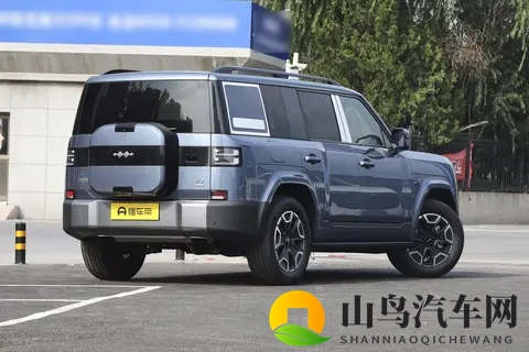 科技与实用的平衡之选:方程豹钛7 135KM两驱Pro版深度体验-1