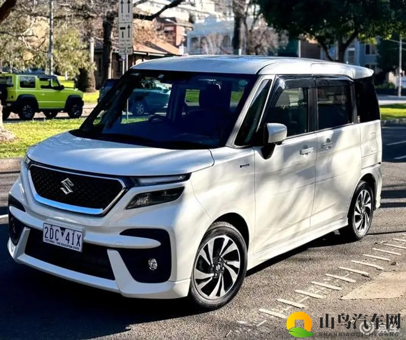 九九只有精品：豪华车品牌，品质与性能的完美演绎-3