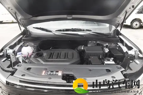 10-15 万选合资中型 SUV？福特领睿各配置扒清楚，小众也有实用款-3