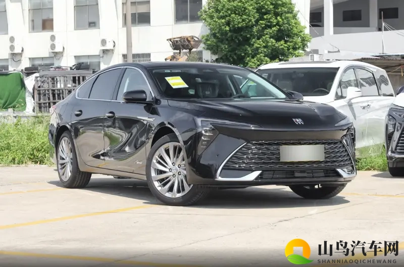 配2.0T大马力引擎，有6K高清中控屏，这款合资车能选吗-1