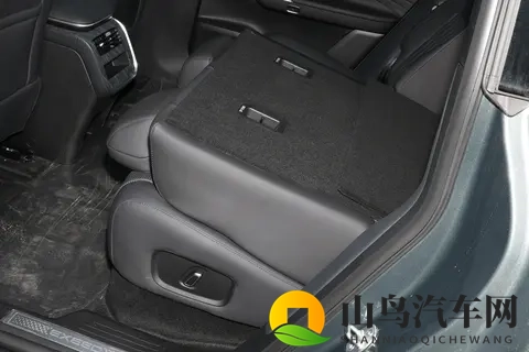 限时置换补贴1万元, 续航1615km+48秒破百, 2025款星纪元ET香吗?-2