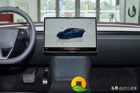 特斯拉 Model 3 vs 蔚来 ET5T，谁才是新能源轿车的大哥？-3