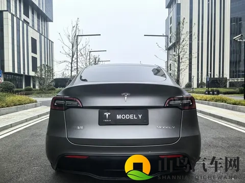 15万不到拿下代步神器？22年特斯拉Model Y，通勤家用都合适-2