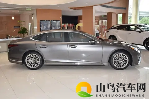 雷克萨斯LS的差价哲学：从88万到120万，每分钱花在哪了-2