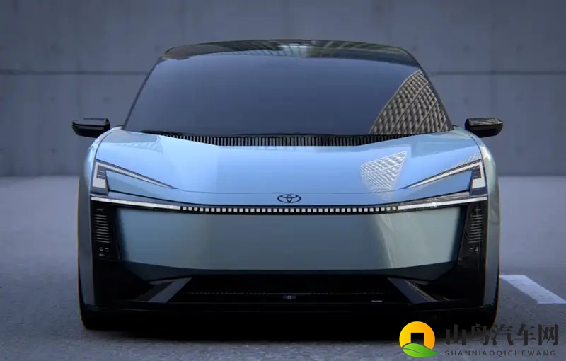 全新丰田卡罗拉概念车亮相 多个动力版本可选-1