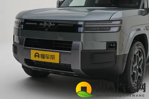 方程豹钛7：定位家庭出行“空间魔术师”，续航可达1300km-3