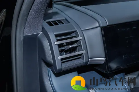 比亚迪方程豹钛7：空间宽敞，续航实用，适合家用和轻度越野-2