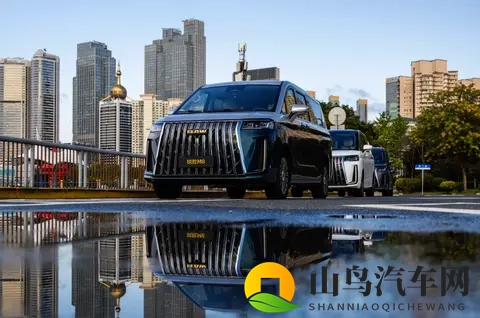 进军高端MPV领域 增程纯电双动力 BAW锐胜M8新能源开启预售-2