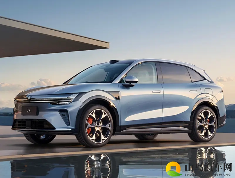 焕新极氪7x，21.98万起！-1
