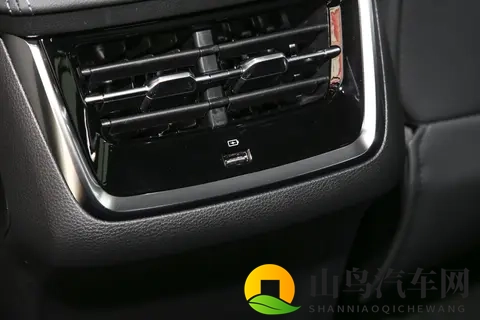 2025 款福特领睿 6 款车型的配置差异与选买建议-2