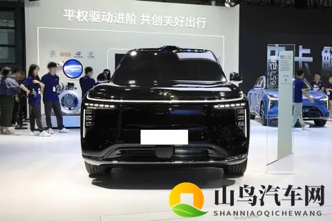 车长超52米,综合续航超1500km,全新智己LS9即将开启预售!-3