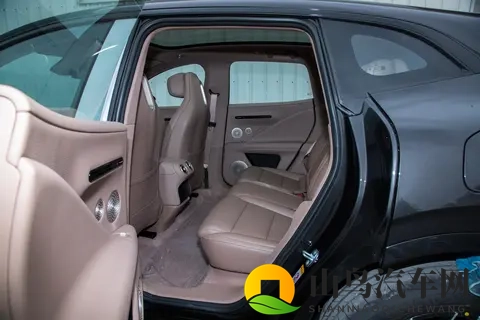 售2199万起，宁德时代电池+华为辅助驾驶，阿维塔 07产品力如何？-2