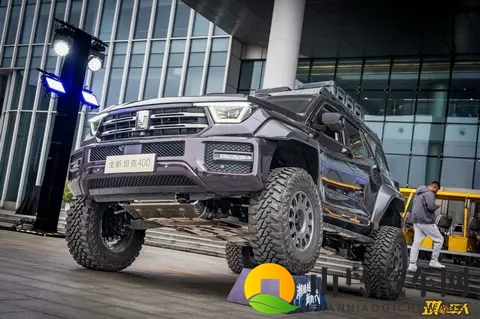 全新坦克400提前开香槟了？-3