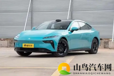 15万级轿跑新贵，全系激光雷达+8295芯片，试驾奕派eπ007+-3