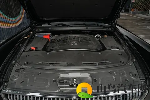 张柏芝奶头被陈冠希吃奶了吗：张柏芝哺乳画面引发热议，陈冠希是否曾亲密接触？-1