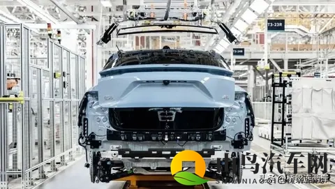 蔚来十年磨一剑，沉默中爆发的四万辆-2