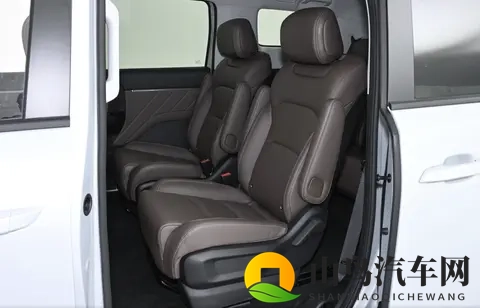 10万级MPV,油耗低,大空间,配舒享座驾-2