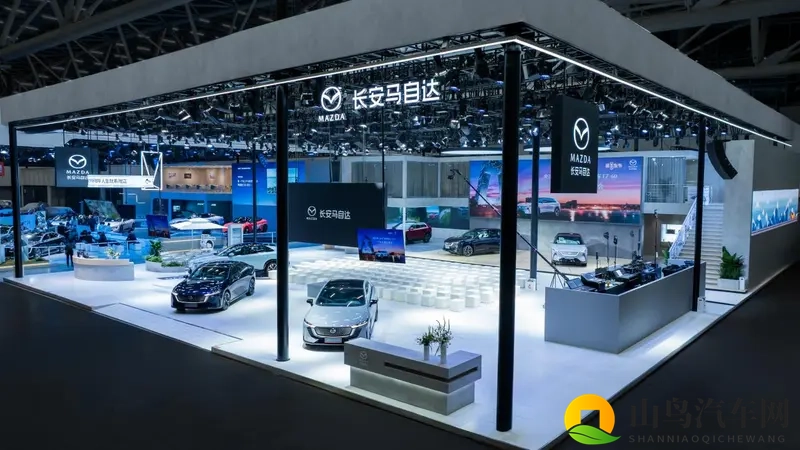 长安马自达新能源亮相广州车展！主推EZ-60和EZ-6-1