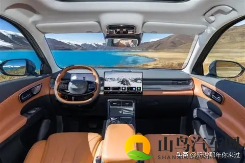 第五代瑞虎8上市!999万起,虎踞与豹跃带来截然不同的视觉感受-1