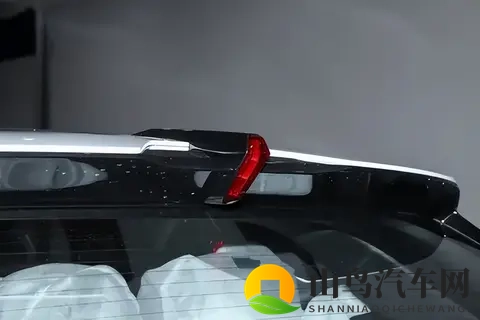 均衡型选手登场！用实力定义家庭SUV，这款车如何？-1