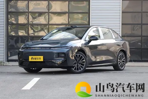 售价1198万,续航650km,配激光雷达,零跑B01值得选吗?-1