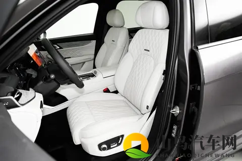 B级车预算买C级豪华SUV？2026款领克09四驱探索版来了-1