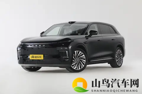 飞鱼底盘20+猎鹰辅助驾驶，操控扎实，这款增程中大型SUV家用香-1