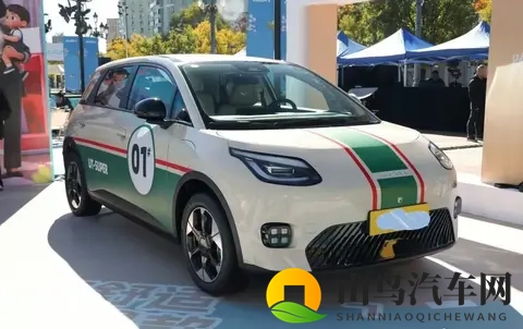 499万开续航500km电车！京东首款车型杀疯了，性价比王炸来袭？-3