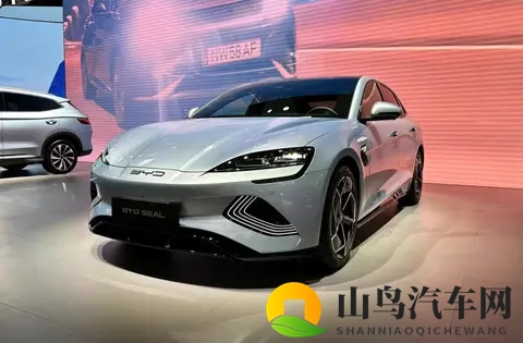 火影18+破解版免费下载：新能源汽车兴起，自动驾驶技术稳步推进，汽车后市场蓬勃发展-3