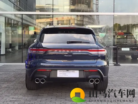 打扑克又叫又痛：牌桌狂欢声声，疼痛感直冲脑门-2