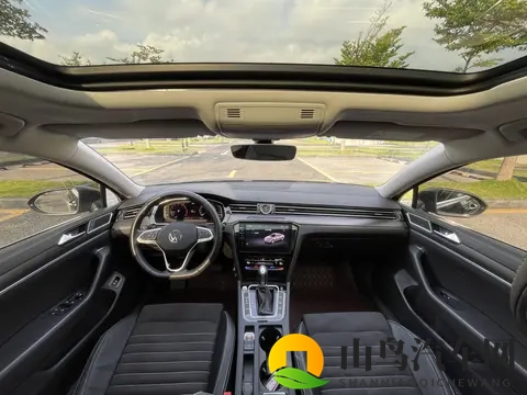 22年迈腾330TSI，38万公里，家用代步好选择？-1