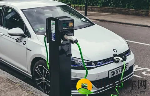 购置税新规倒计时：新势力“自费”抢市场-2