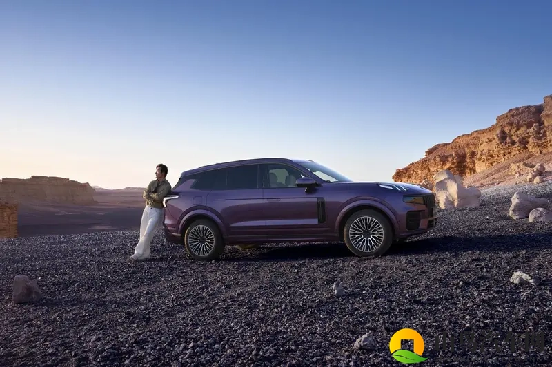 领克09四驱探索版正式上市,为追求全场景体验的玩家而来-1